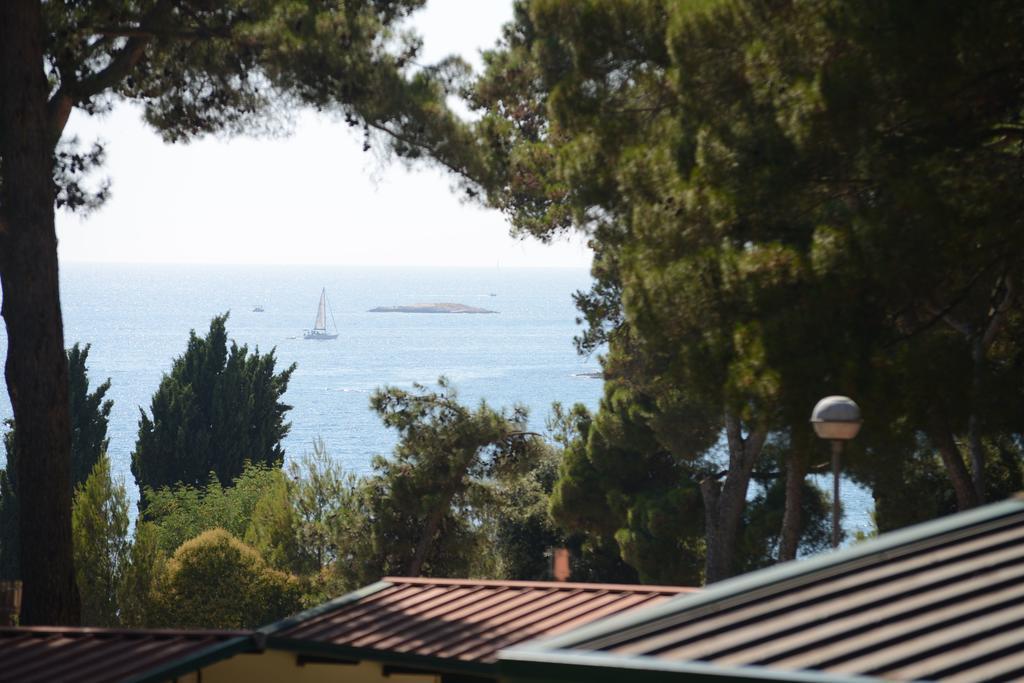 Eurocamp Mobile Homes At Campsite Porton Biondi Ρόβινι Εξωτερικό φωτογραφία